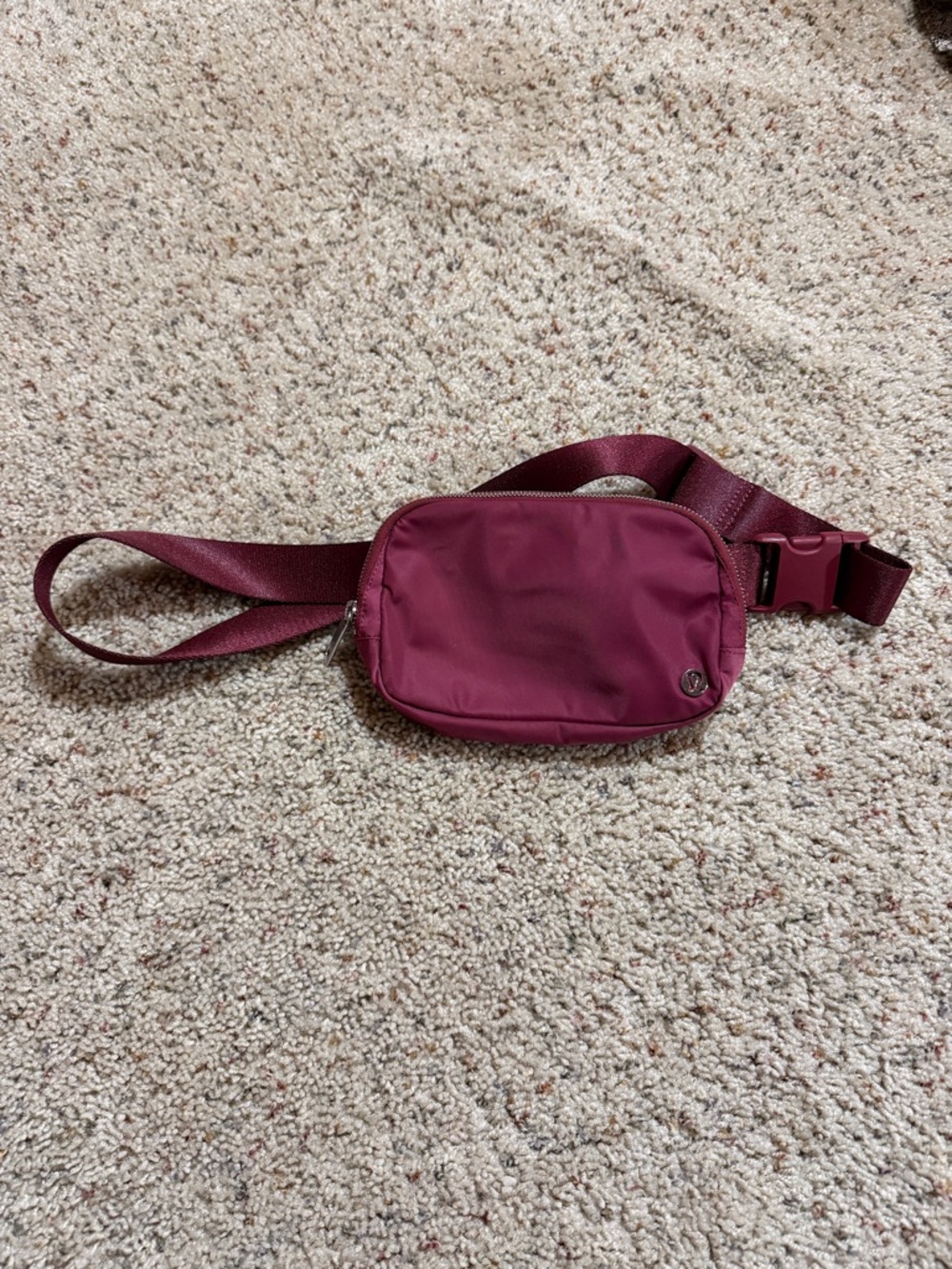 Lululemon Everywhere Belt Bag